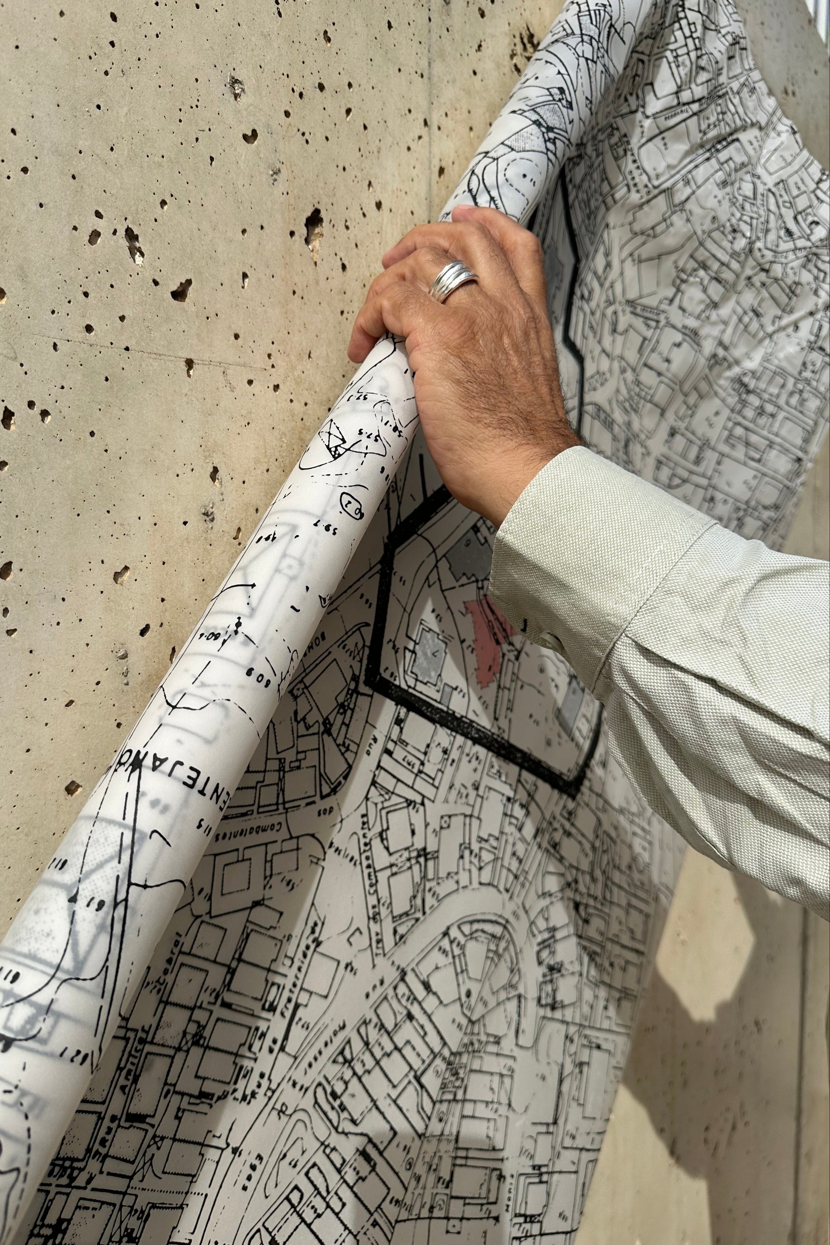 Anel Gestus Côncavo Prata