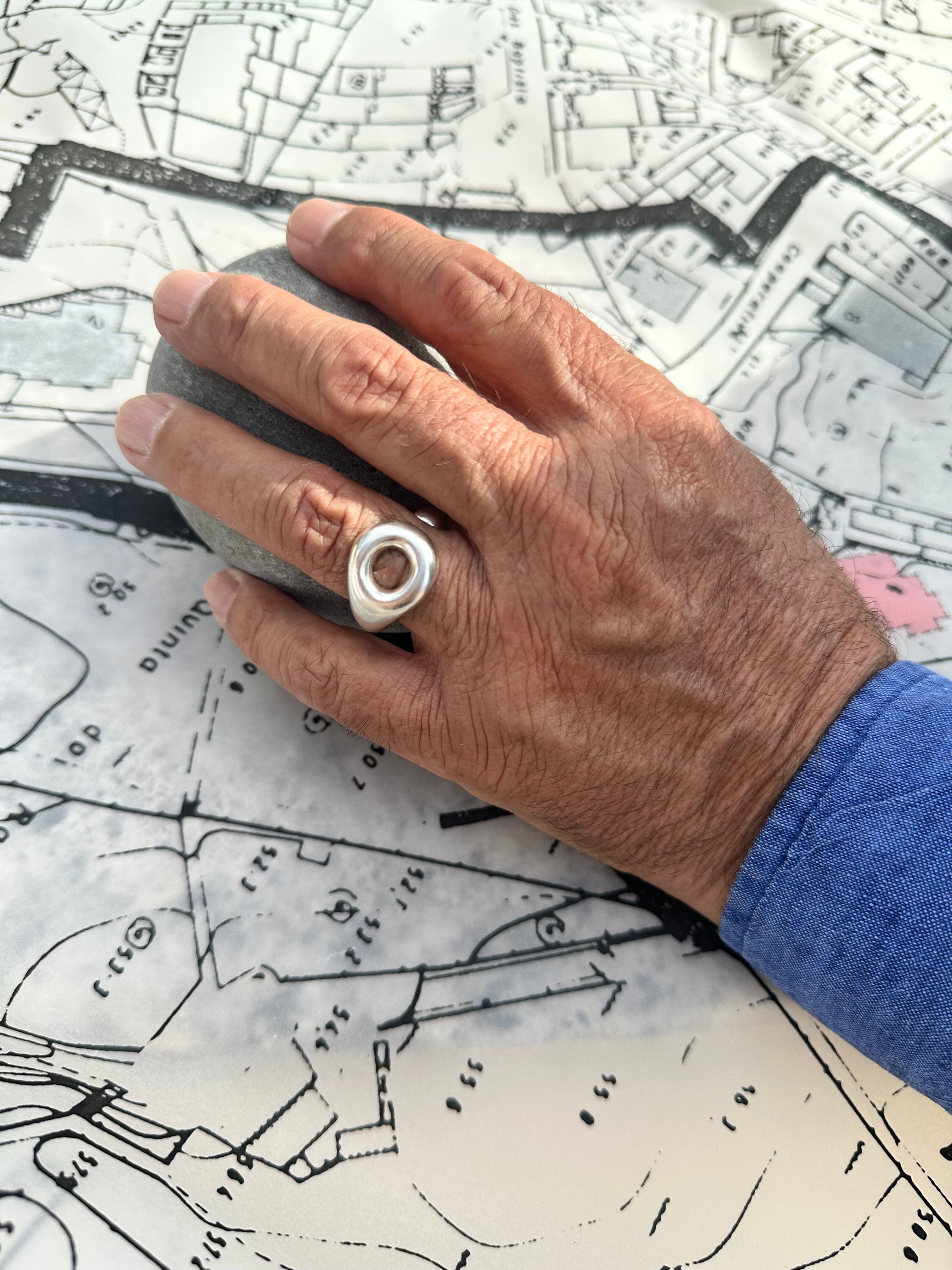 Gestus Eye silver Ring