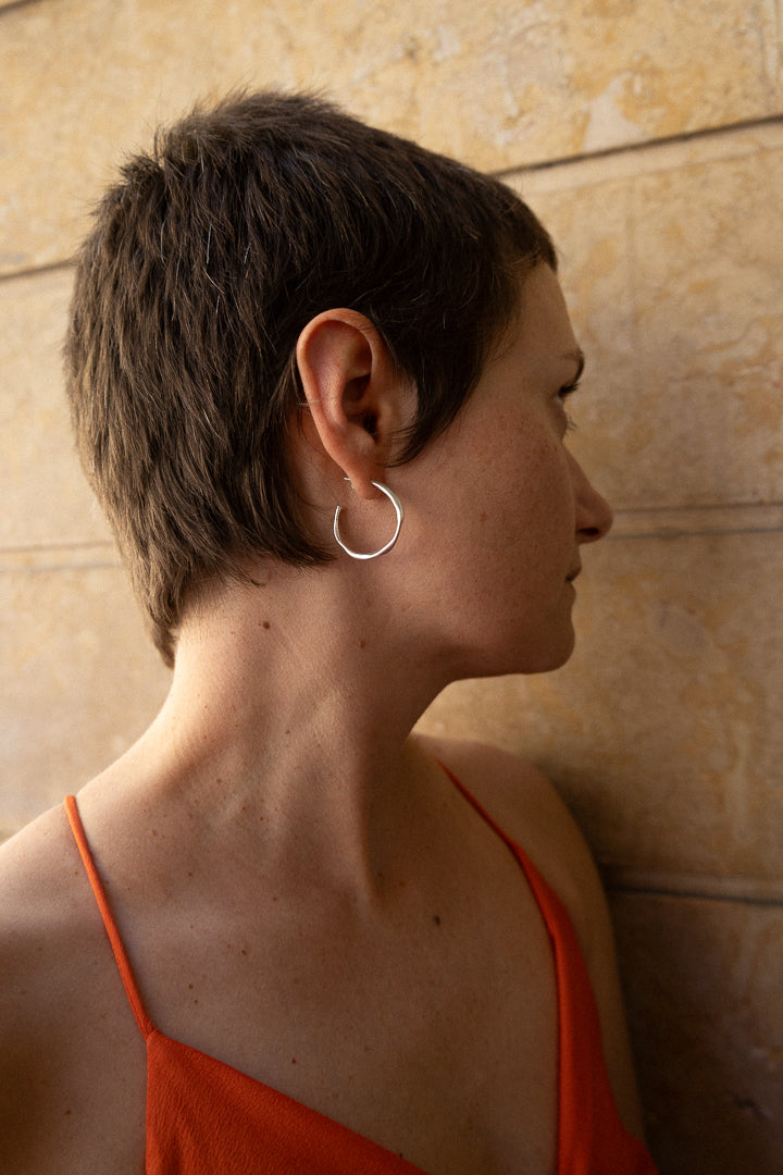 Argolas Aretas Irregulares Finas