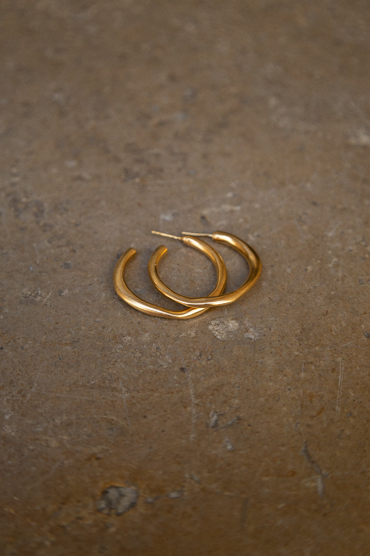 Argolas Aretas Irregulares Grossas