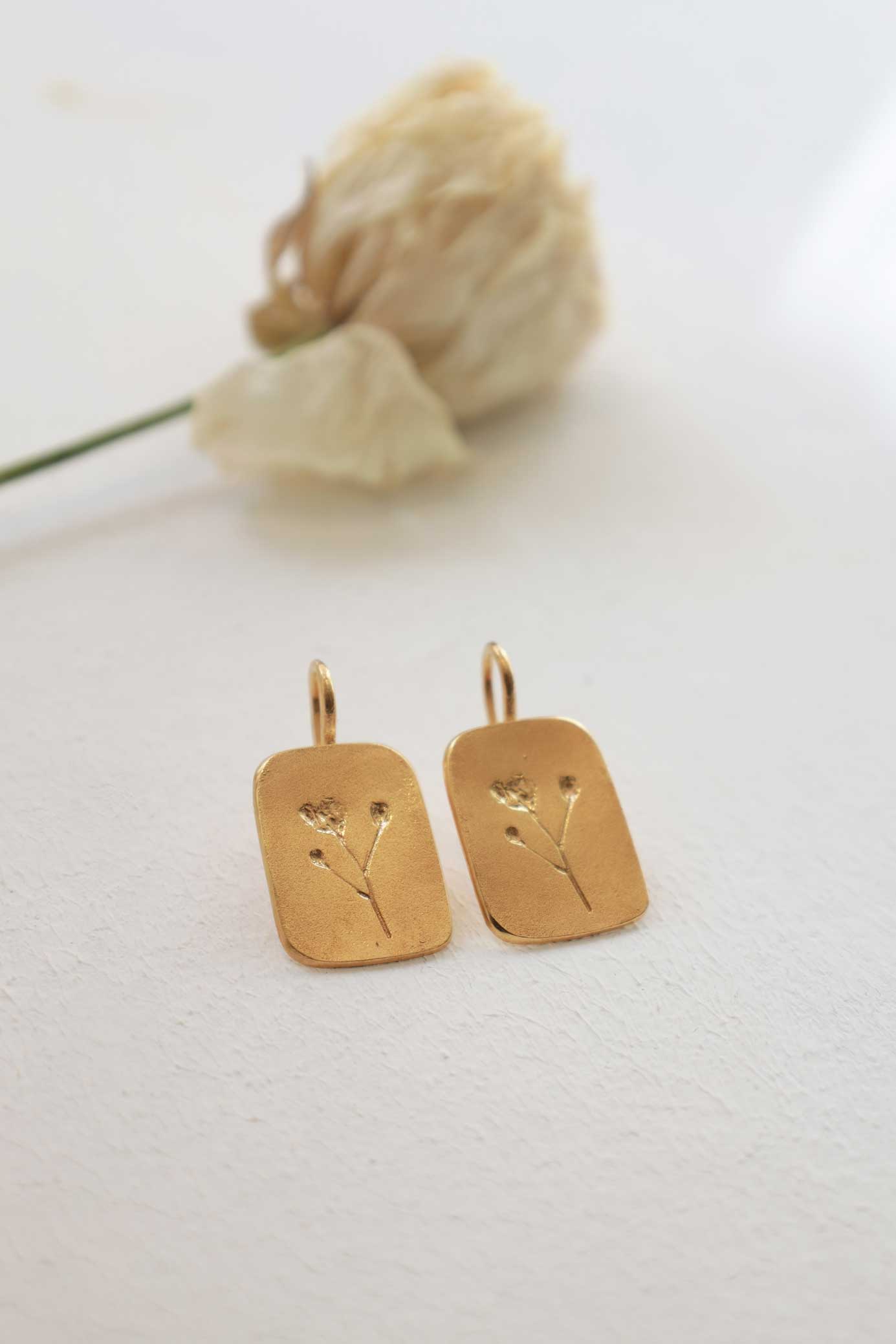 Brincos Floria Quadrados