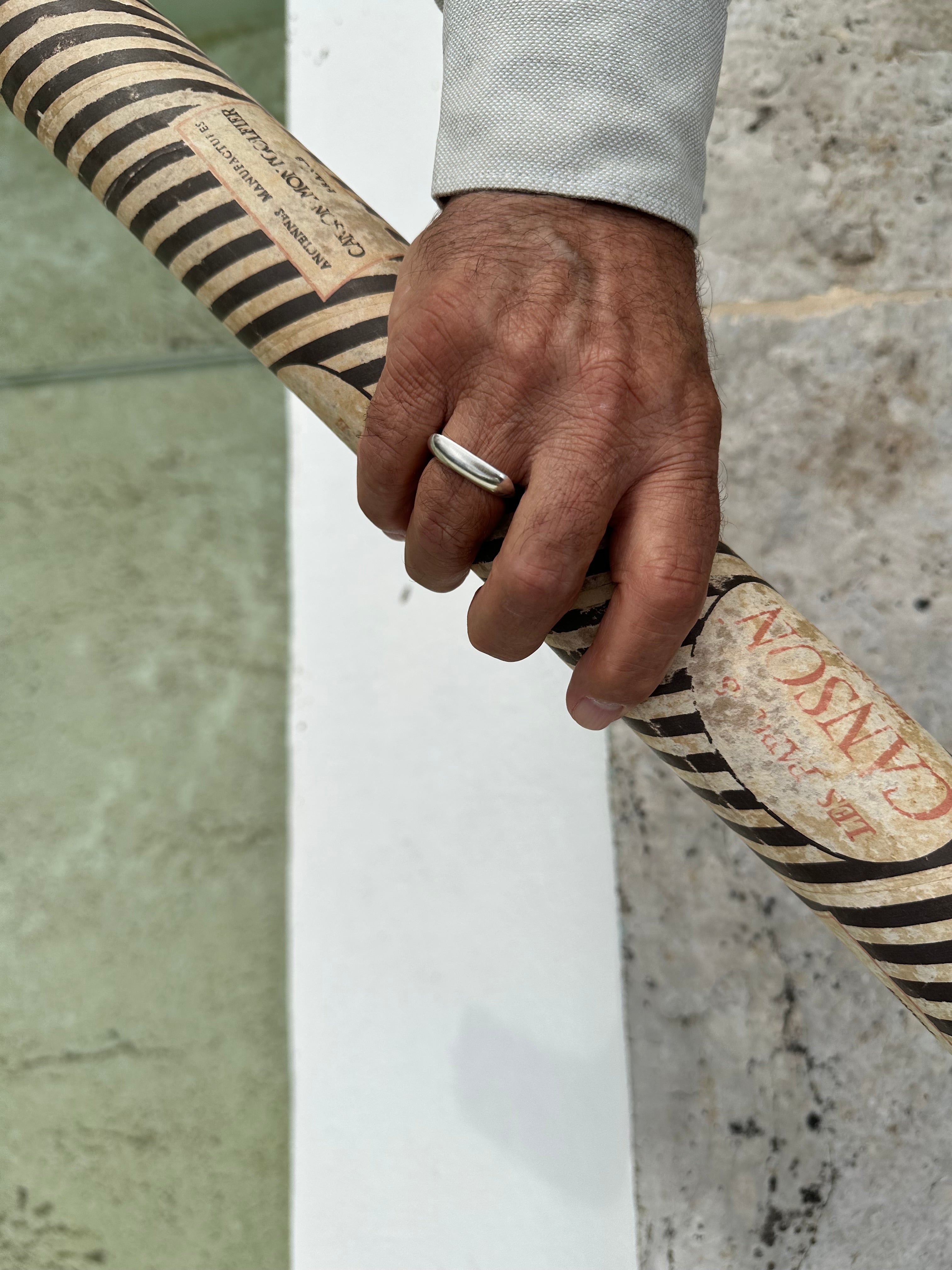 Gestus Curved silver Ring